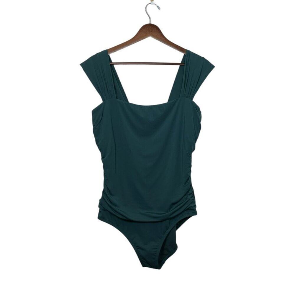 Jantzen Women’s One‑Piece Swimsuit Size 12 Ruched Tummy Control Adjustable